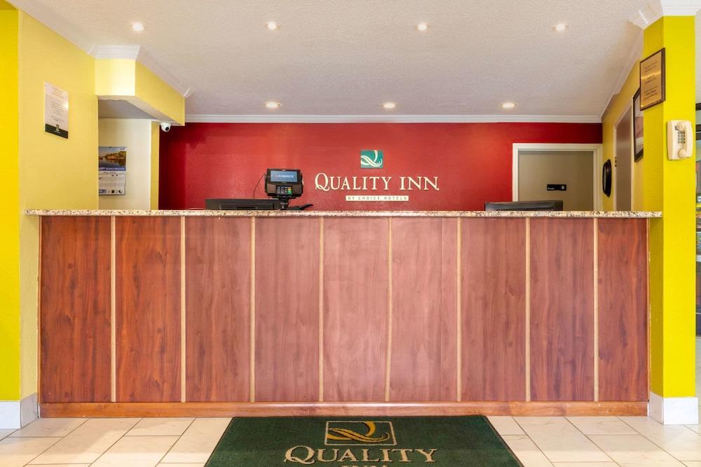 Quality Inn Cleveland Exteriör bild